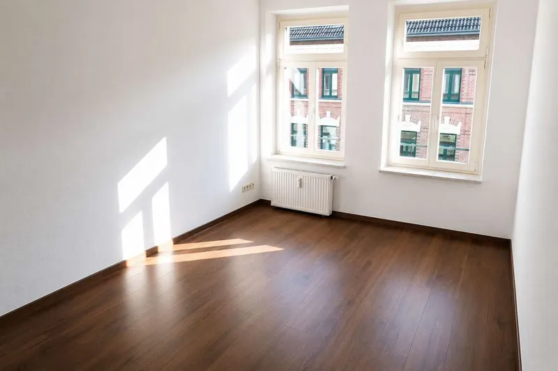 Gepflegte 2-Zimmer Wohnung mit Balkon ! Gehobene City-West-Lage - sofort verfügbar — photo 1
